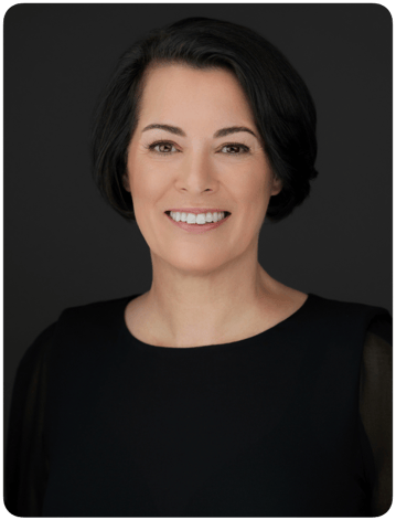 Nicole Malachowski Headshot_User Summit 26
