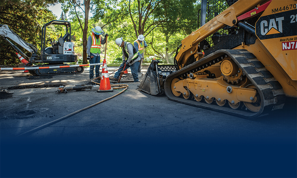 home-hero_1900-min-m